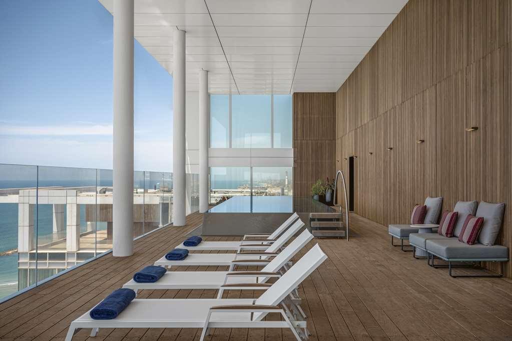 The David Kempinski Hotel *